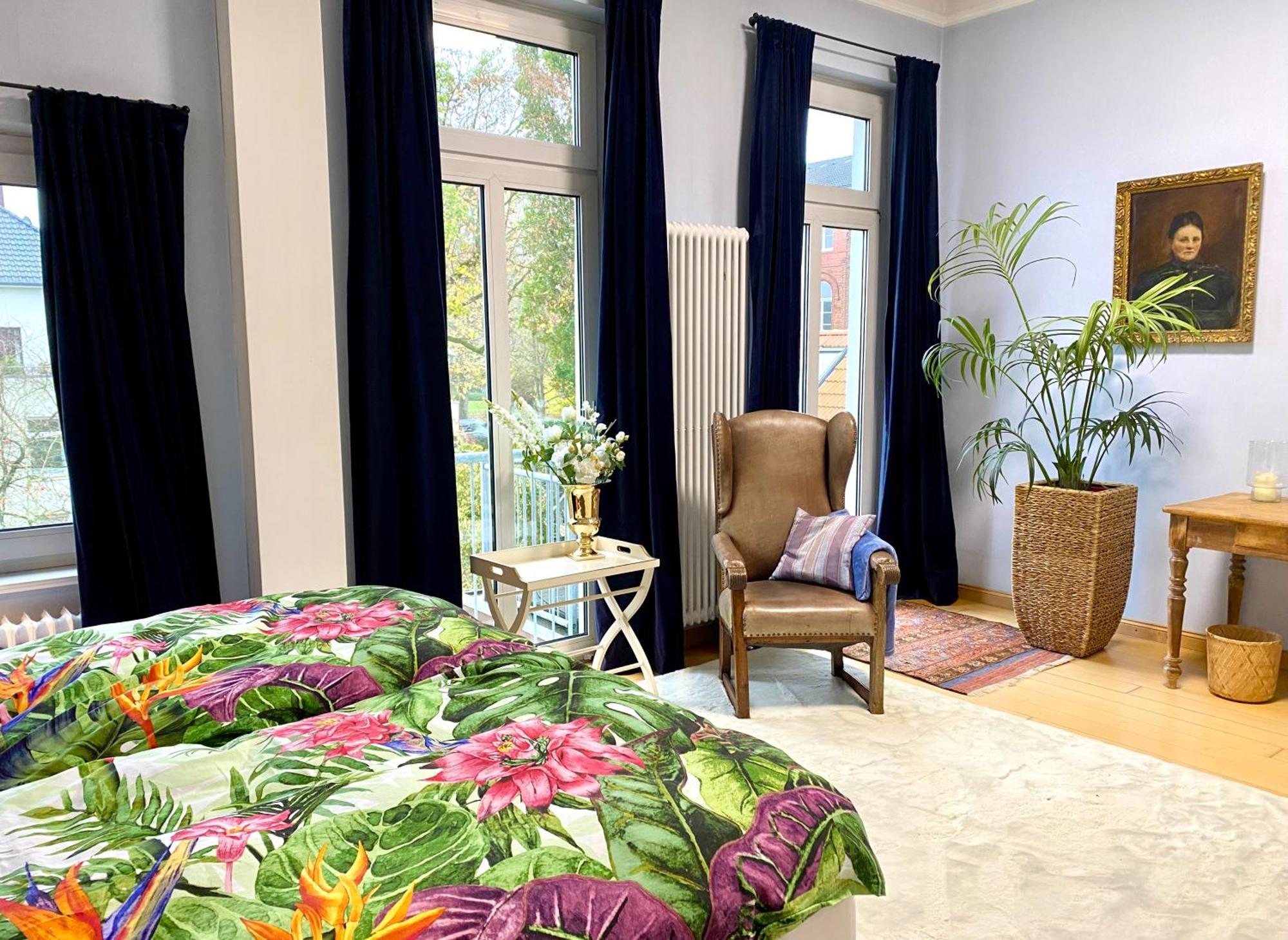 Ruhige Wohnung In Zentral Gelegener Gruenderzeitvilla Oldenburg Ngoại thất bức ảnh